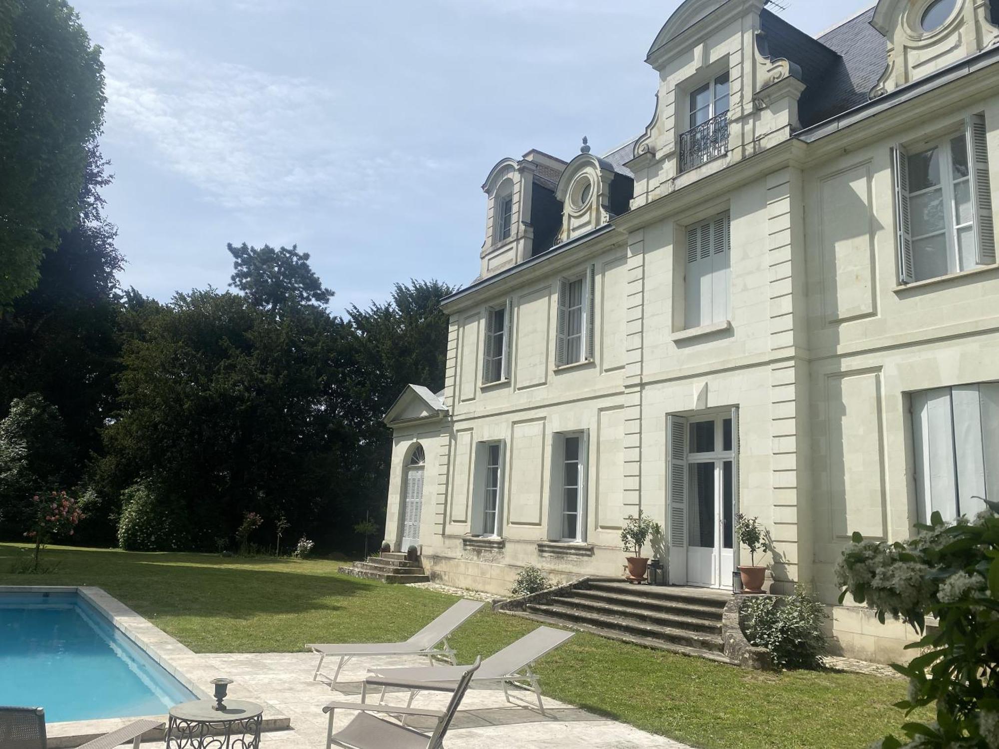 Bed and Breakfast La Grande Carrée Saint-Cyr-sur-Loire Esterno foto