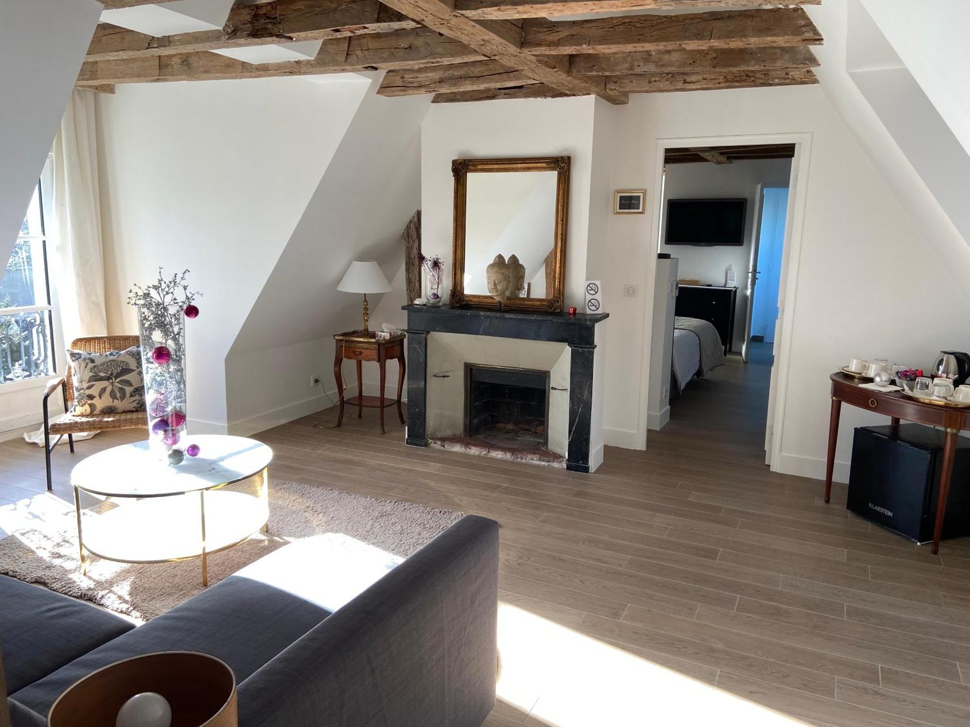 Bed and Breakfast La Grande Carrée Saint-Cyr-sur-Loire Camera foto